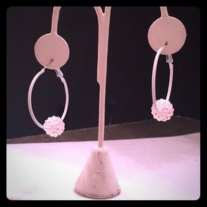 White 2 inch hoop with accented illusion ball